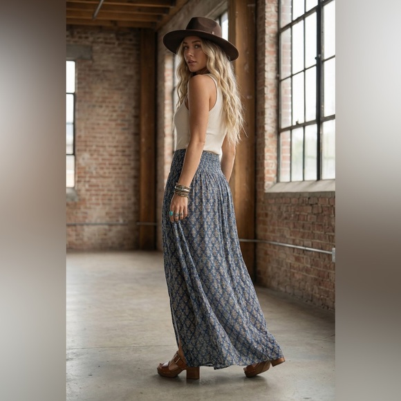 NWT Promesa Boho Floral Print Button Smocked Slit Maxi Skirt Blue - Picture 2 of 8